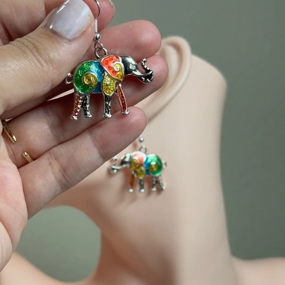 ⚜️🐘 Colorful Elephant Dangle Earrings 🌈